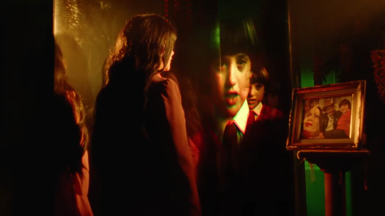 Mirror Mirror _Short film