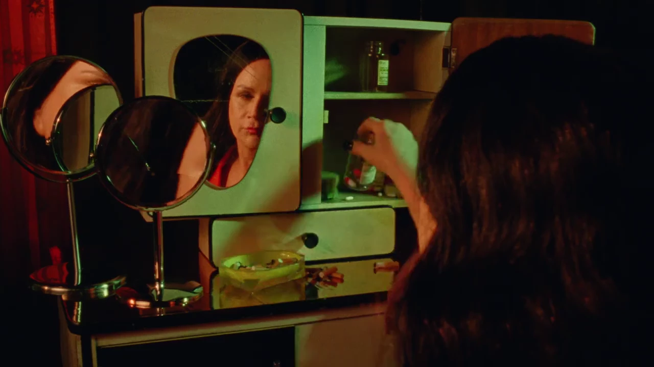 Mirror Mirror _Short film