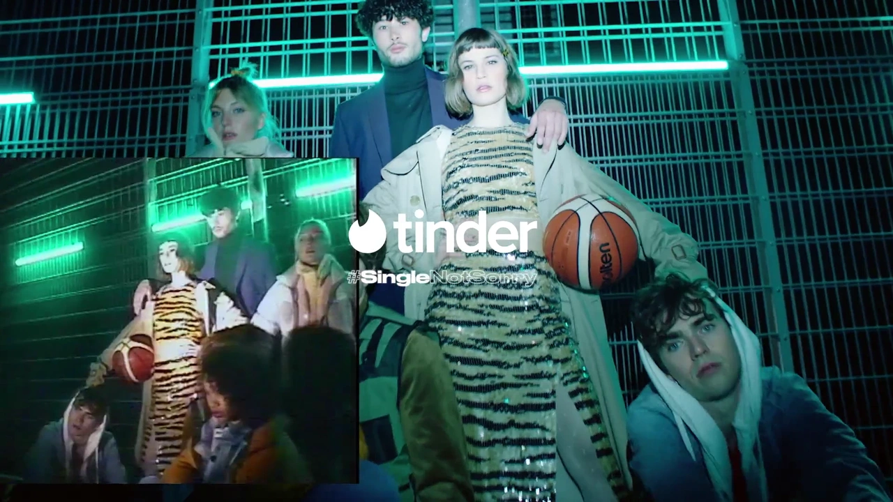 Tinder • Single Not Sorry
