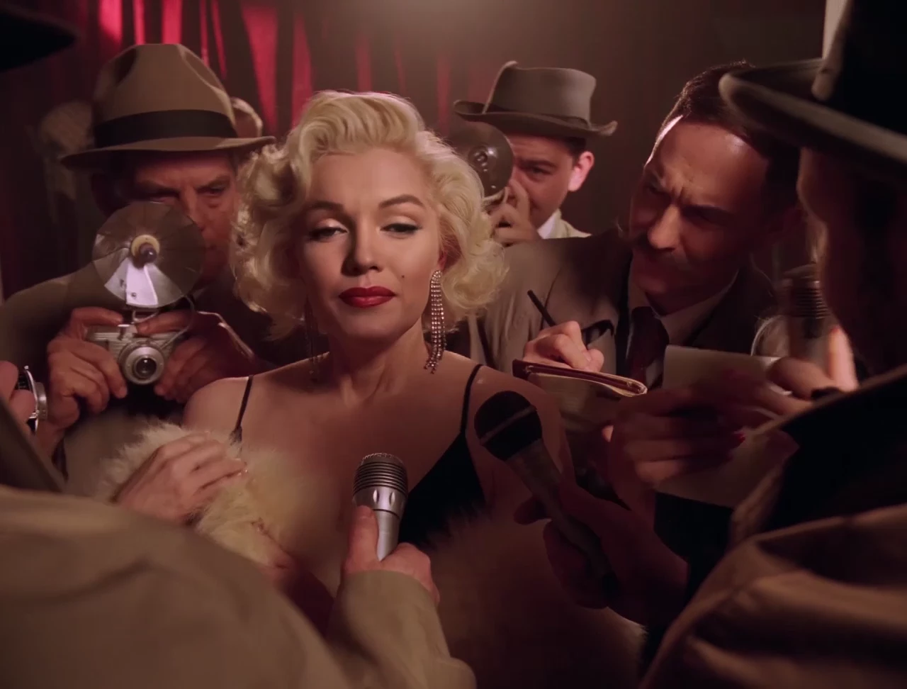 Forever Marilyn Trailer
