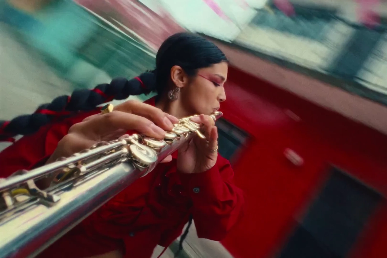 Tamara Flores - CHINGONA